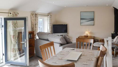 Knights Den - Foto 3