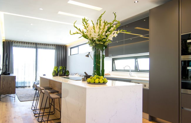 Seacliff Apartments - Photo 11