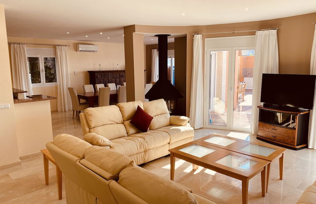 La Perla de Torrenueva - Photo 23