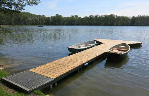 "Goldenes Haus am See mit Boot" - Foto 2