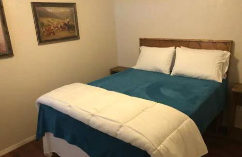 Cottonwood Creek Cabins - Alpine, TX - Foto 63