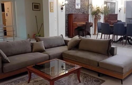 Villa Stef Lux - Πολυτελής Βίλα 8 - 10 ατόμων με Εσωτερική Πισίνα περιοχή Αεροδρομίου - Περαίας Θεσσαλονίκη - Photo 6