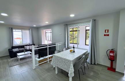 Ninho's Sea View By Sam Houses - Photo 3