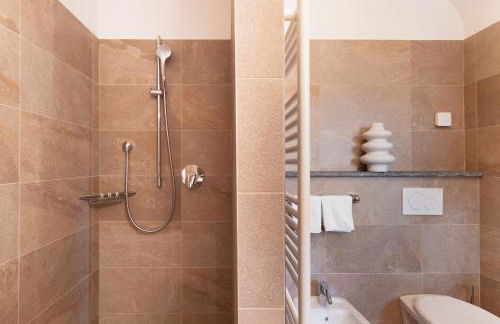 Chalet Tyrolian Apartments - by Familiaris - Pools 500 meters - Foto 51