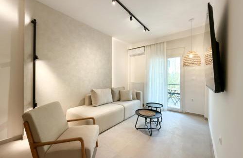 Luxury Downtown Apartment A2 - Photo 6