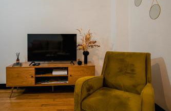 La maison Janisse - gîte en centre-ville avec jardin - Foto 6