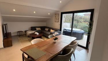 Magnifique T3 haut standing avec jacuzzi en supplément parking privée - Foto 1