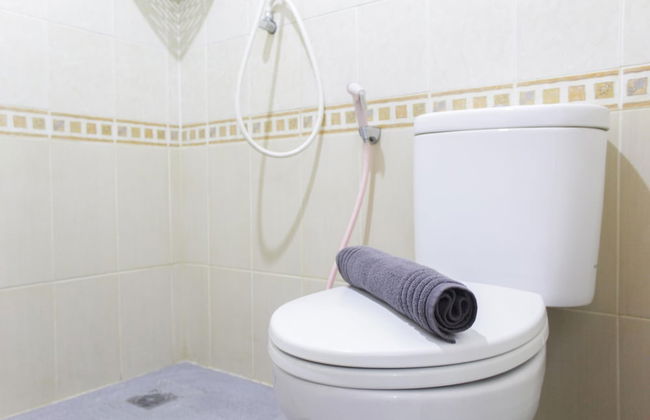 Comfort and Stylish 2BR at Grand Palace Kemayoran Apartment - Foto 24