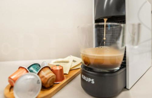 Elegant 2 bedroom gem with terrace and parking REMS - Foto 4