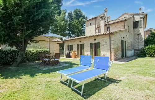 Stunning Apartment in Mombaroccio Near Metauro River - Foto 10