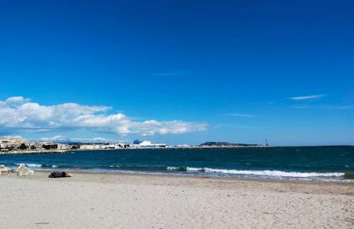 Cerulean Harbour HOUSE - WiFi, AC, 5 minutes from the Beach, Terrace, Air Conditioning - Foto 18