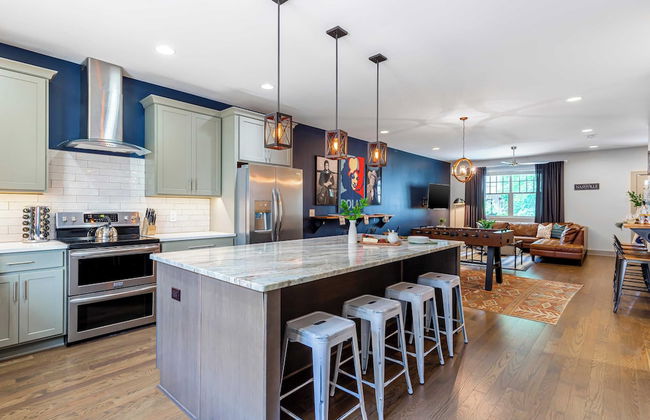 Waverly by Avantstay Nashville-inspired Townhome w/ Luxury Kitchen, Pool Table - Foto 47