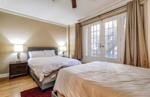 Old-World Classic Building Downtown - Photo 22