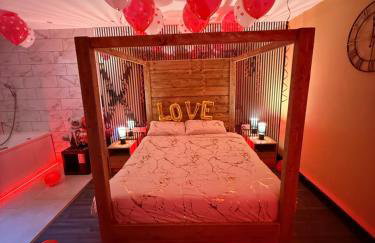 Luxury Jacuzzi Suites Halifax - Foto 9