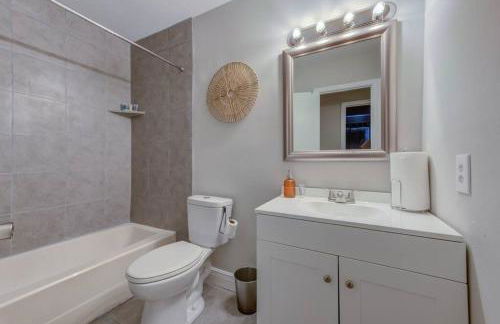 Frenchmen St Townhome - Foto 5