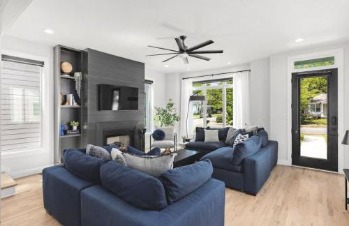 Huge Rooftop Patio at this Stunning Spacious House - Foto 20