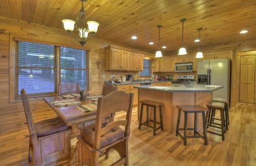 Sweet Seclusion Firepit king suite serene outdoor spaces - Foto 10