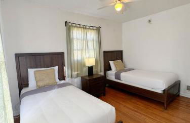 Bargain Beverly Hills 3 Bedroom in great area 5 minutes to Rodeo Drive - Foto 8