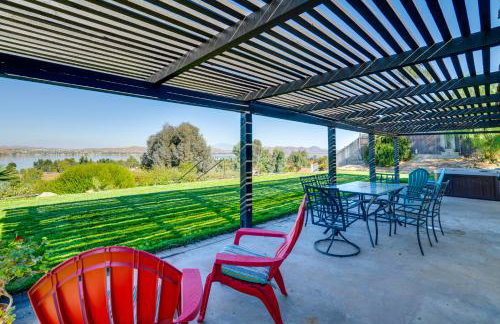 Water-View Home w/ Hot Tub in Lake Elsinore! - Foto 1