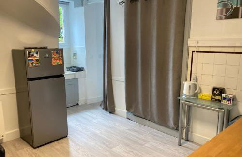 Meublé F2 au RDC - Photo 5