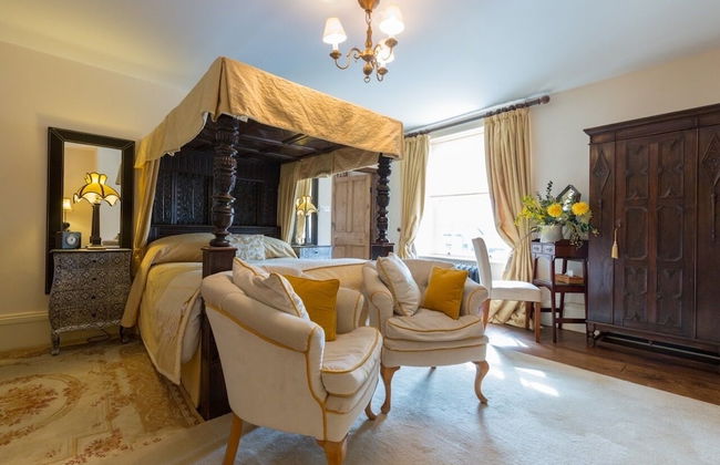 Muddifords Court - Photo 2