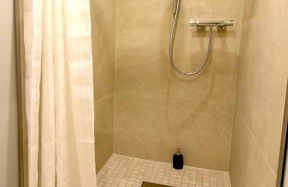 BESOTEL Erkrath - 20 Wohnungen 2 Standorte 35 Schlafzimmer 29 Badezimmer 52 Betten für 73 Gäste - Foto 53