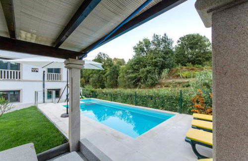 Charming villa in Cividade, 150 m² with private pool - Foto 1
