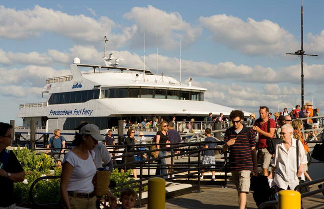 Ferry to Provincetown or Salem - Foto 6