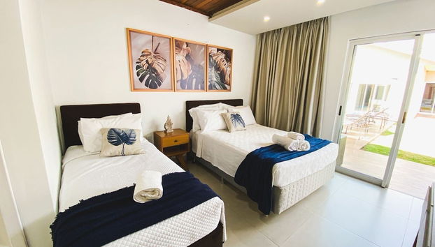 Casa com piscina 5 suites 1 quarto e AC - Photo 3, Room