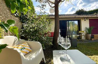 Le joli jardin face à l'Abbaye - Foto 1