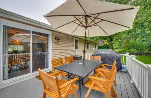 Rye Coastal Retreat with Deck and Outdoor Dining - Foto 24