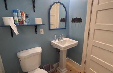 The Firehouse Inn-Cottage - Foto 15