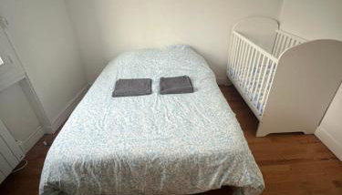 Le Toit des Volcans - 8 couchages - Terrasse privée et Wifi - Foto 5