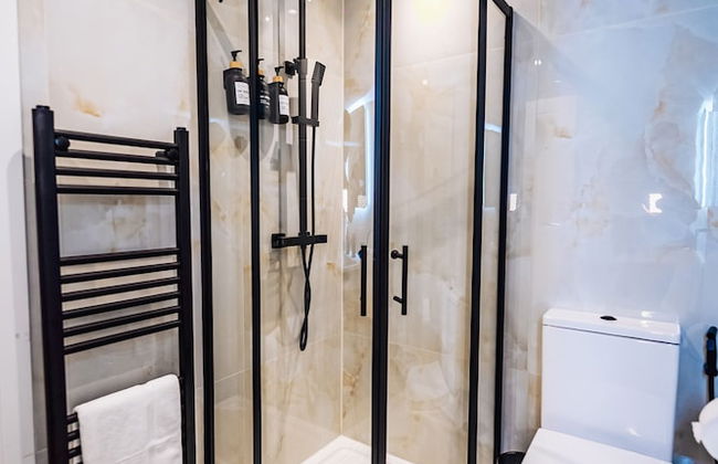 Luxurious 3-Bedroom Oasis Manchester - Foto 35