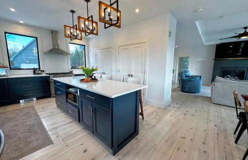 2M New rustic contemporary home with stunning views, great amenities and perfect private location. - Foto 9