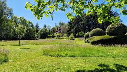 Les Granges Hautes, maisons de vacances, proches de Sarlat avec piscine, parc, - Foto 3, Garden, Garden view