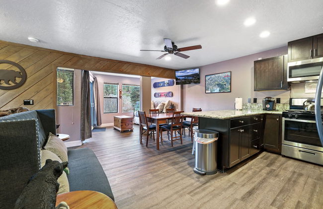 Ski In, Ski Out! 3 BDR Steps From Stagecoach Lift - Foto 13