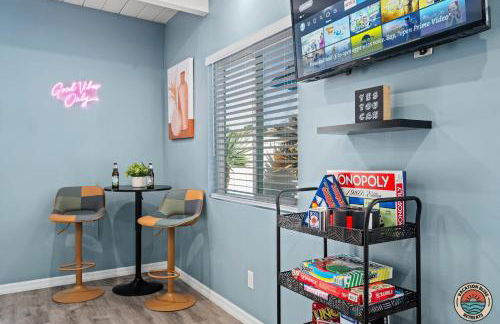 The Splash Society-Pool, Spa, Games, and Vibes - Photo 44