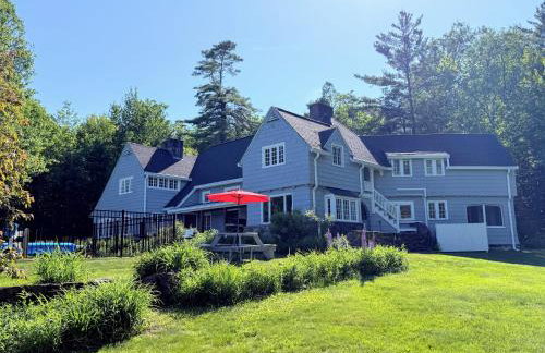 WOW New Spectacular Franconia Home - history - views - fire pit - hot tub - pool - grandeur - MUST SEE - Foto 19