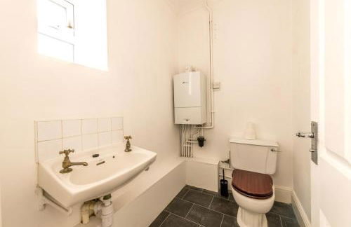 Centralised Garden Flat with FREE PARKING by Prescott Apartments - Foto 31