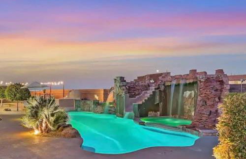 Luxury 5BR Villa Pool Hot Tub RV Friendly - Foto 31