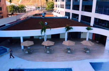 Iate Plaza Flat 613 - Foto 18