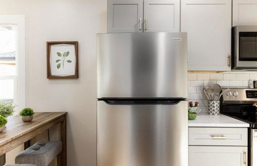 End Zone Escape - 2BR house 1 mile to ND Stadium! - Foto 30