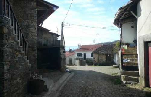 Casa da Fonte em Prada, Vinhais - Foto 47