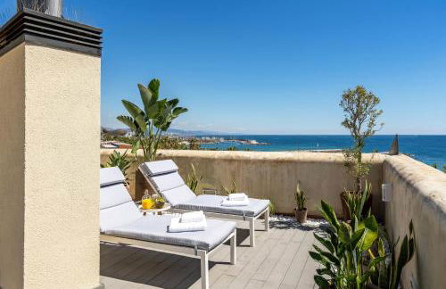 Kronos on the Beach Attic Suite - Foto 47