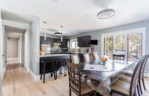 The Woodland Escape Pool Table Fire Pit 4 BD - Foto 11