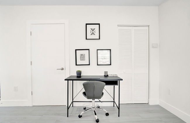 Zen Suites - Photo 24