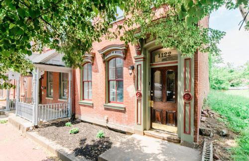 Studio Suite - No Steps - Walkable & Free Parking - Foto 1