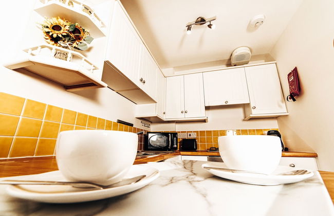 Princes Street Apartment - Photo 10