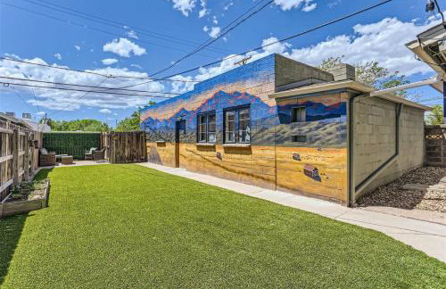 At S. Broadway An Artsy Bungalow Close to DU And Cherry Hills - Foto 6